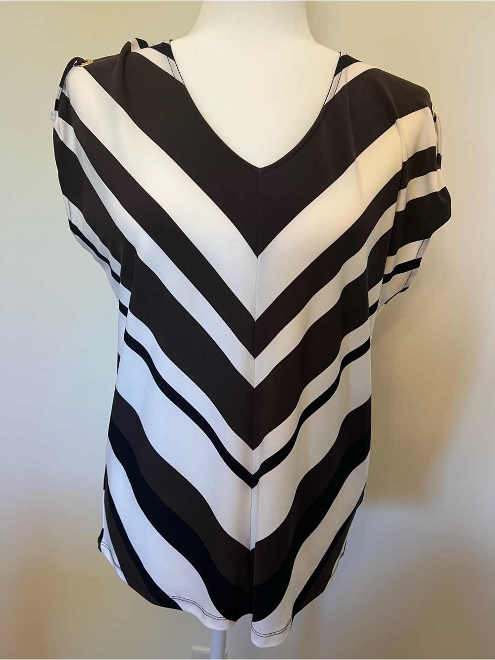 Chico's Black and White Chevron V-Neck Blouse